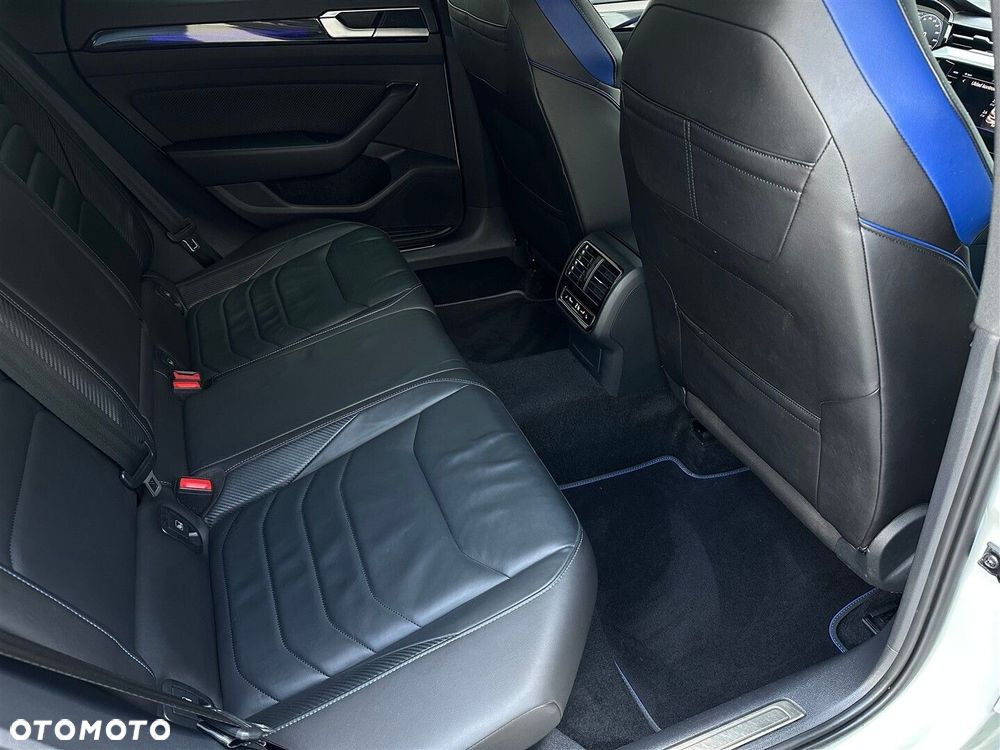 Volkswagen Arteon 2.0 TSI 4Motion R DSG - 7
