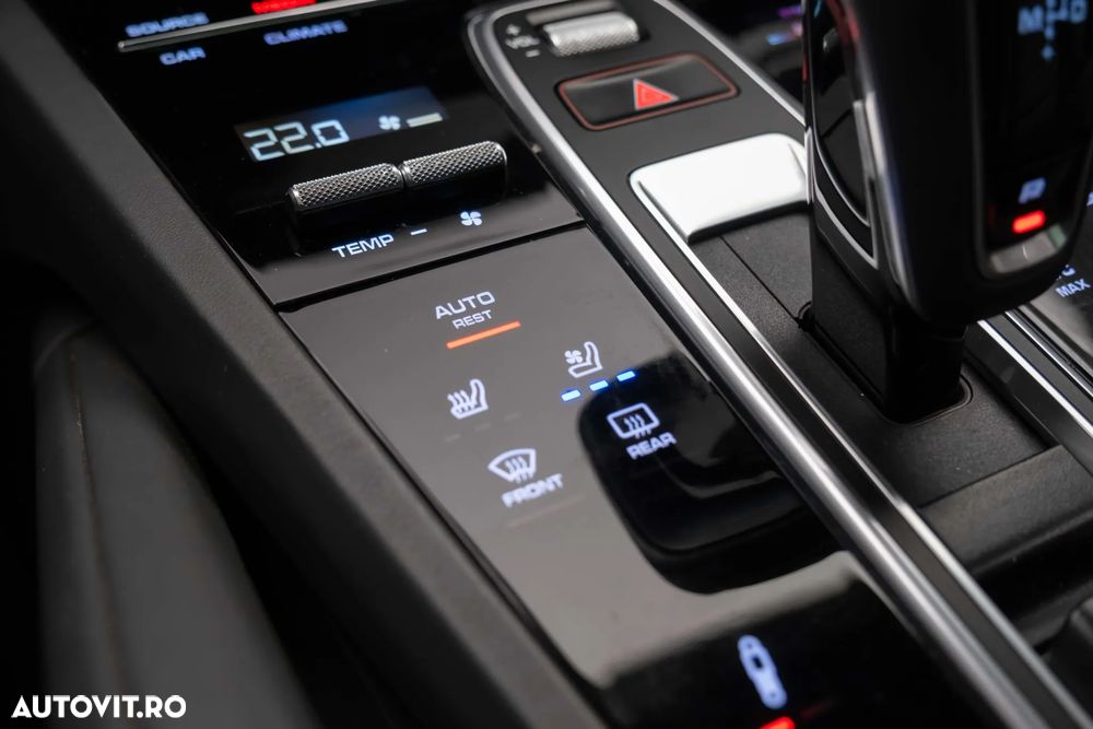 Porsche Cayenne S - 18
