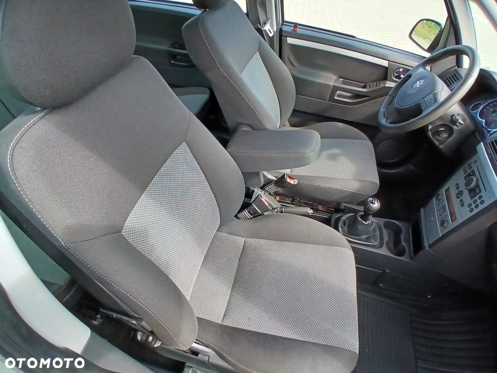 Opel Meriva 1.6 16V - 10