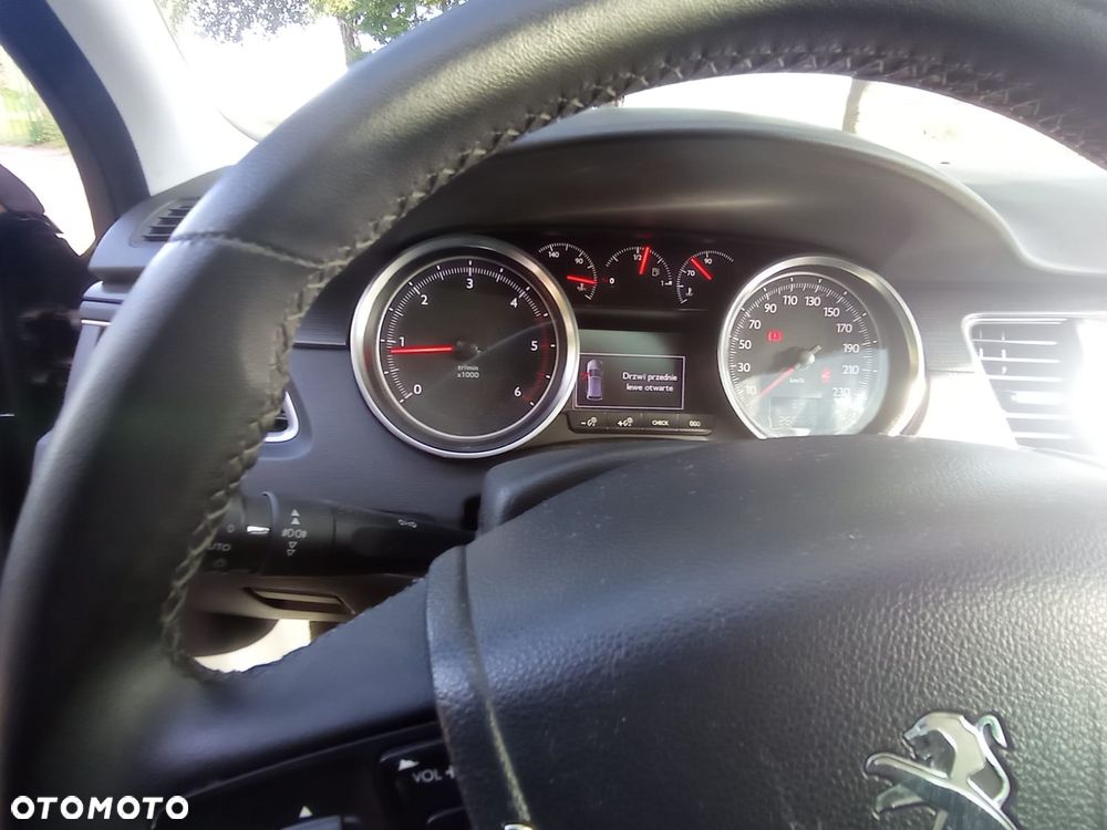 Peugeot 508 2.0 HDi Allure - 2