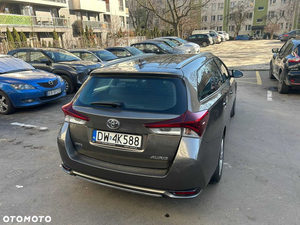 Toyota Auris - 3