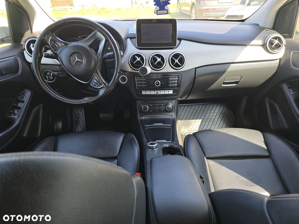 Mercedes-Benz Klasa B 180 (CDI) d 7G-DCT - 7