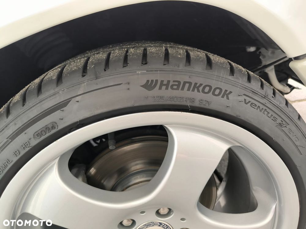 Mercedes-Benz Klasa E 420 - 37