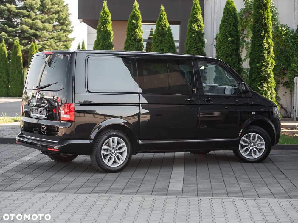 Volkswagen Multivan - 11