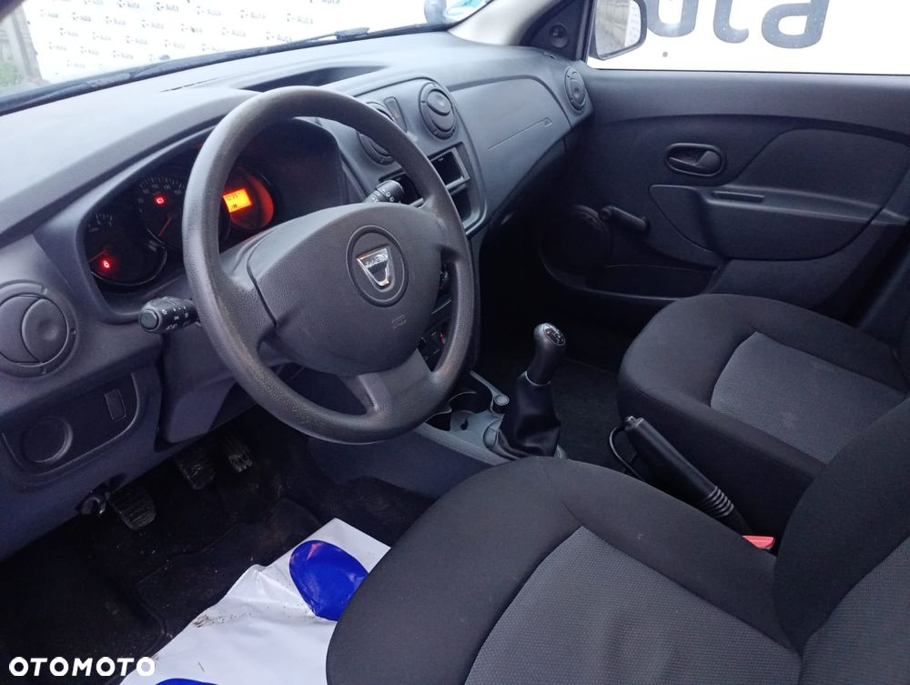 Dacia Sandero 1.2 16V 75 Essentiel - 10