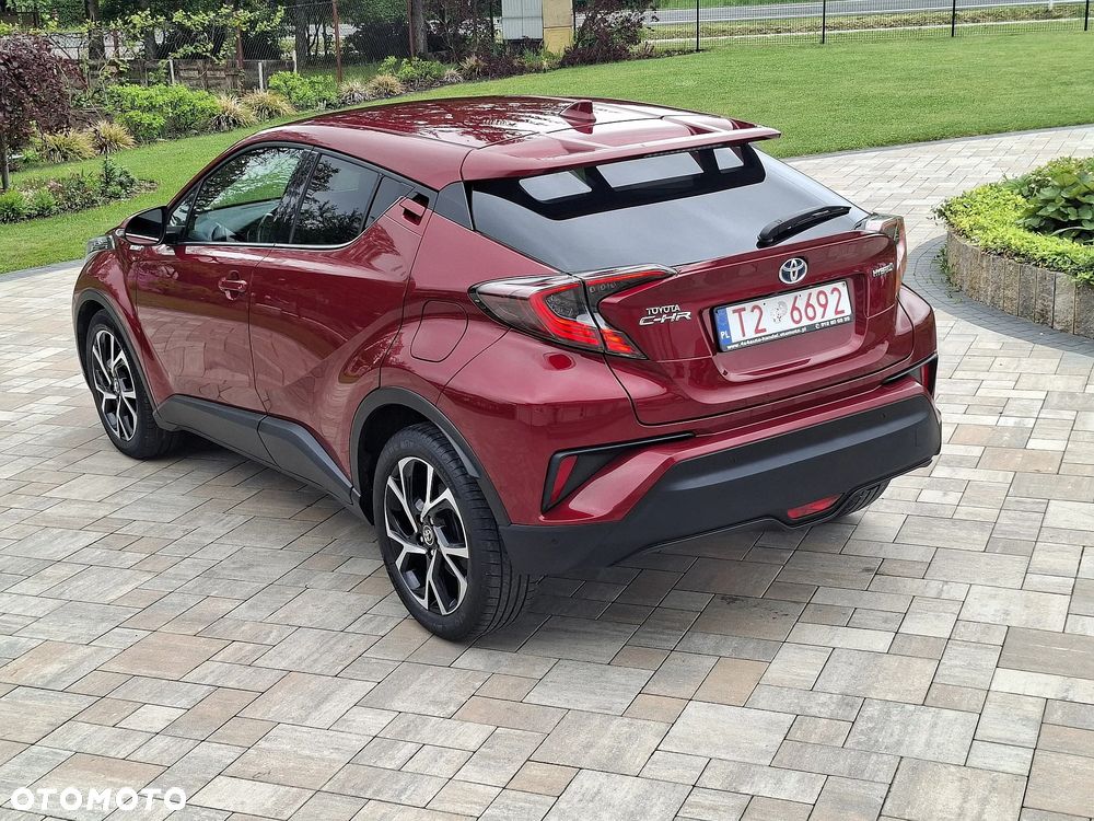 Toyota C-HR - 11