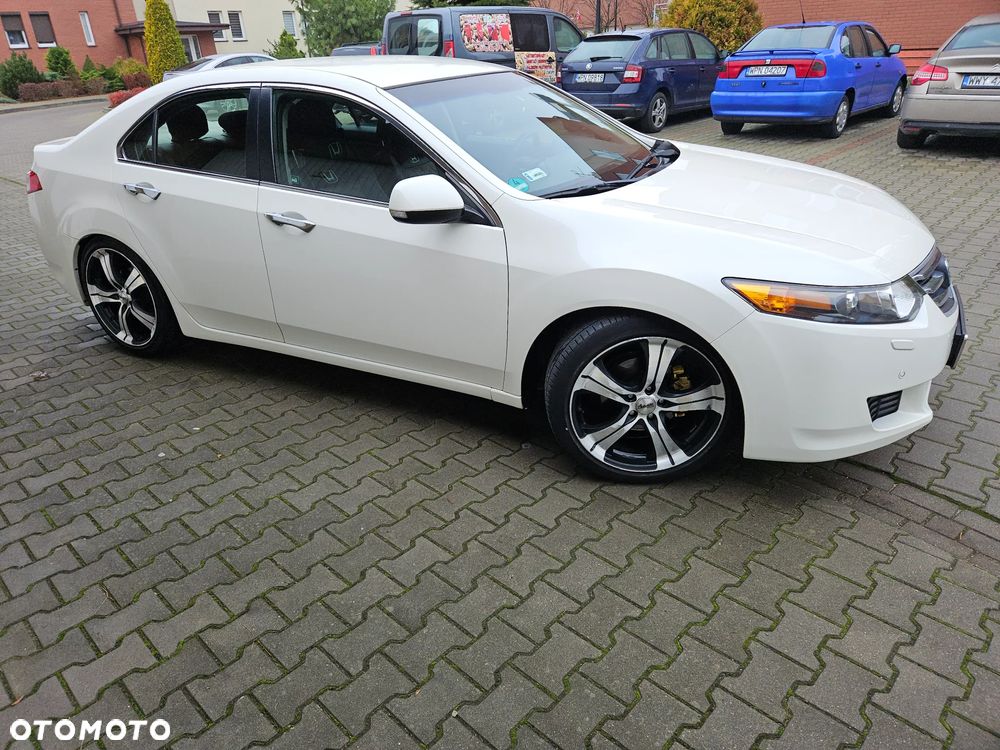 Honda Accord 2.0 Comfort - 2