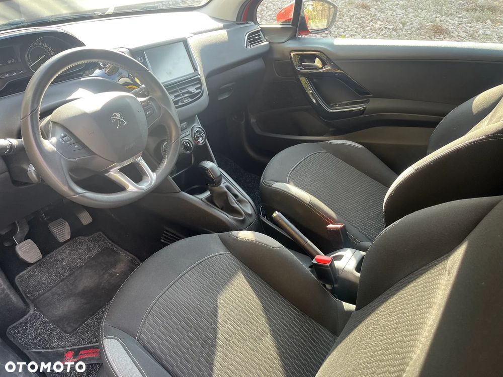 Peugeot 208 PureTech 82 Active - 8