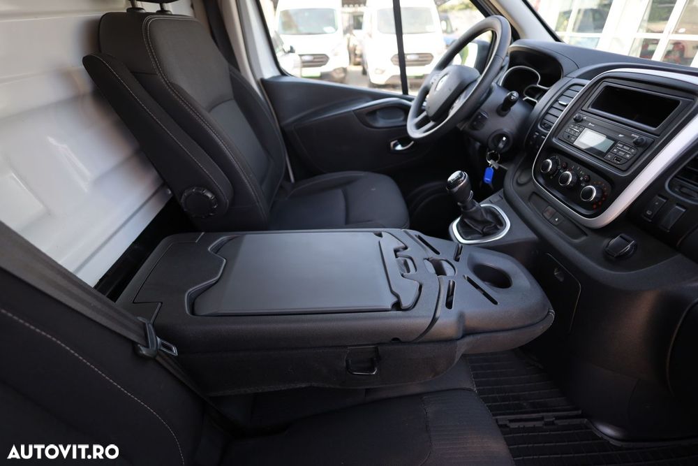Renault Trafic L2H2 - 16