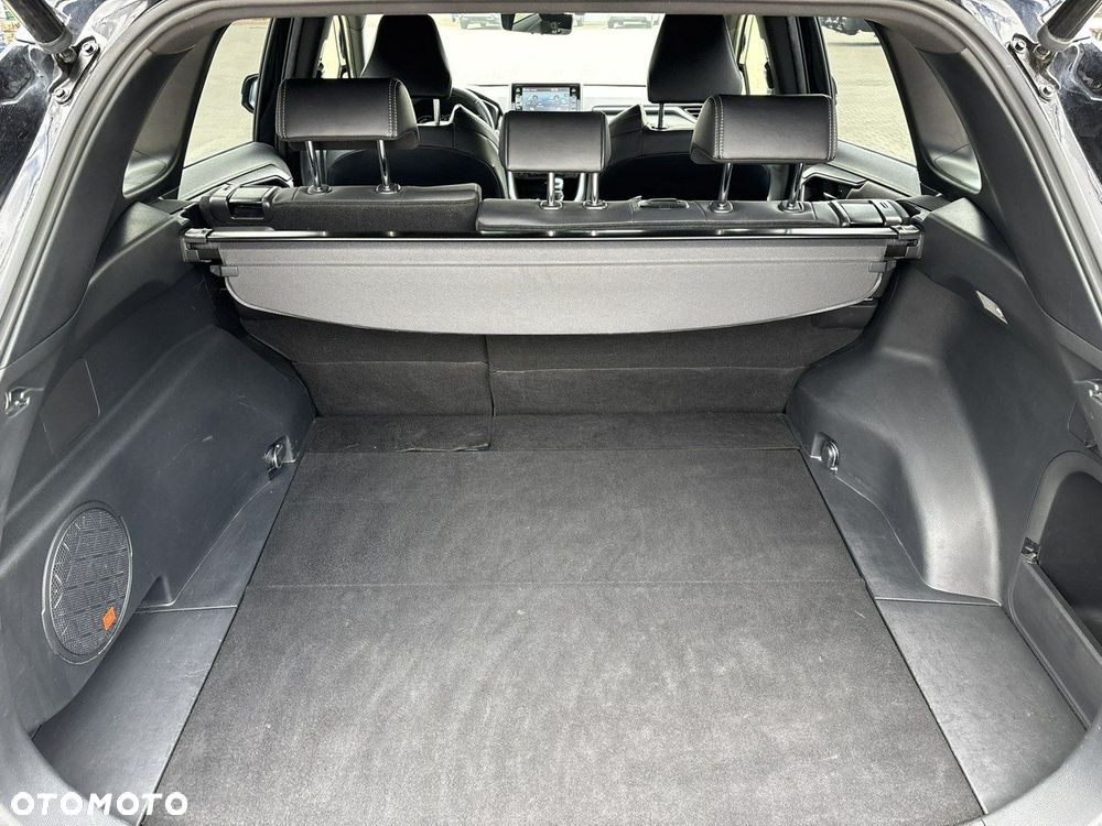 Toyota RAV4 2.5 Hybrid Black Edition by JBL 4x4 - 13