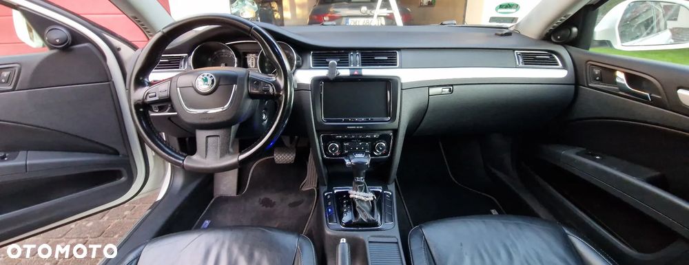 Skoda Superb 3.6 FSI 4x4 Elegance DSG - 30