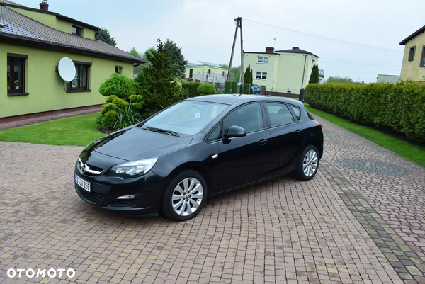 Opel Astra 1.4 Turbo Cosmo