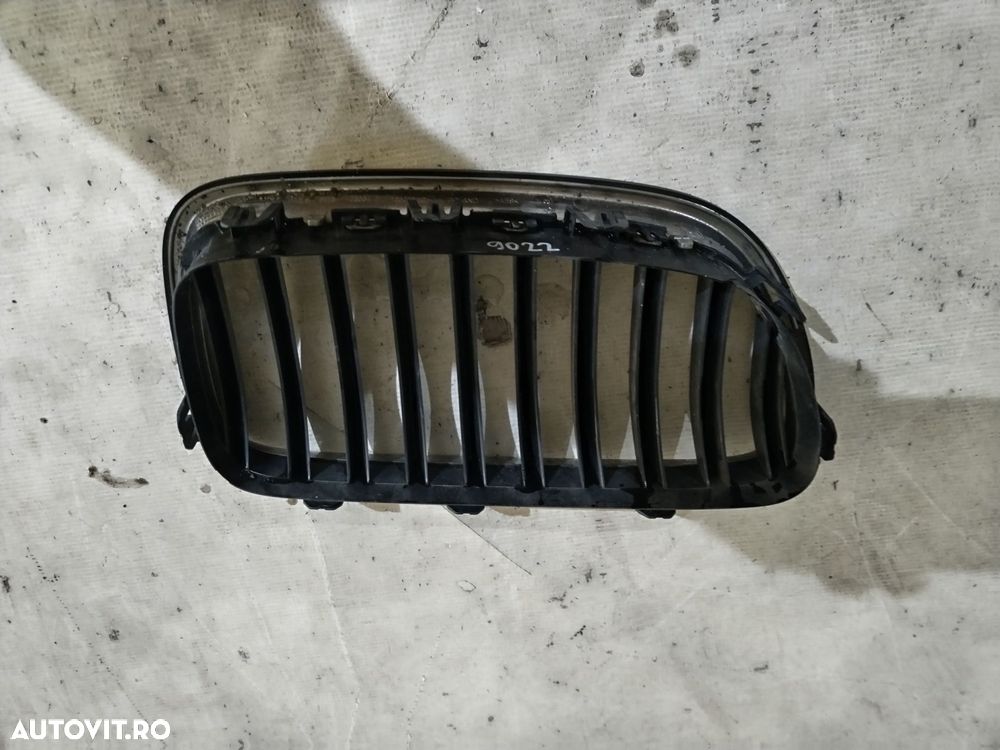 Grila radiator stanga, BMW Seria 5, F10, F11, 2010, 2011, 2012, 2013, 2014, 2015, 2016, cod origine OE 51137336477. - 5