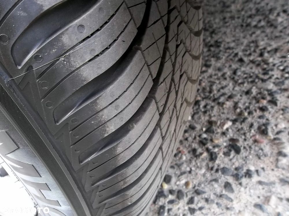 Ford Focus 1.6 Gold X (Edition) - 26