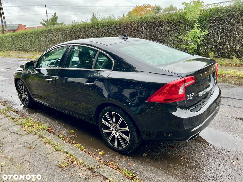 Volvo S60 T5 Powershift Summum - 6