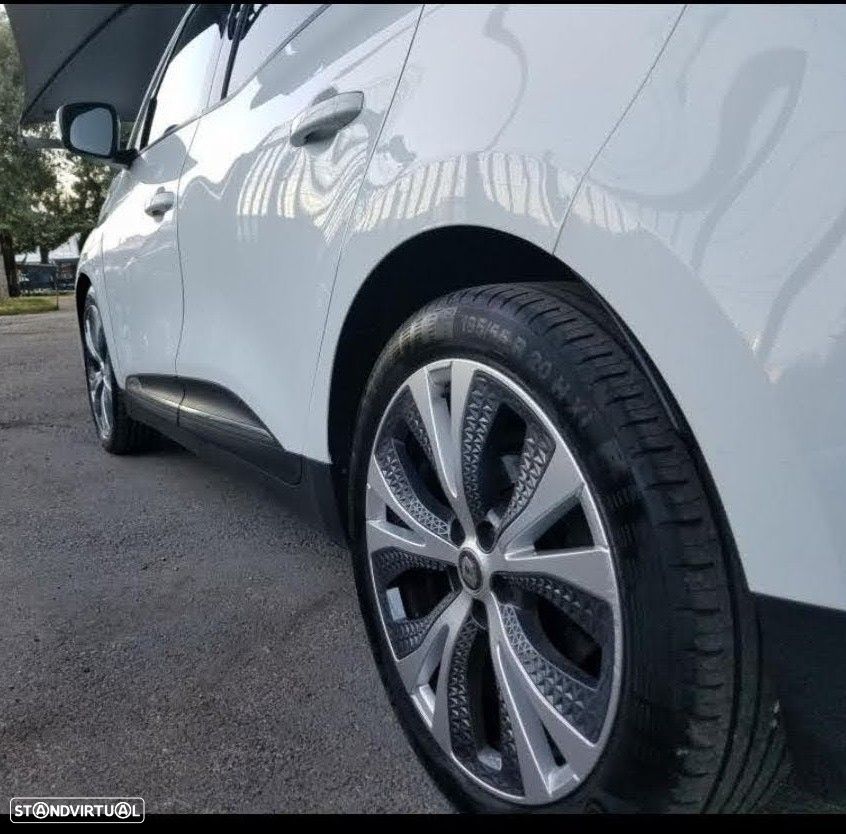 Renault Scénic 1.5 dCi Bose Edition SS - 5