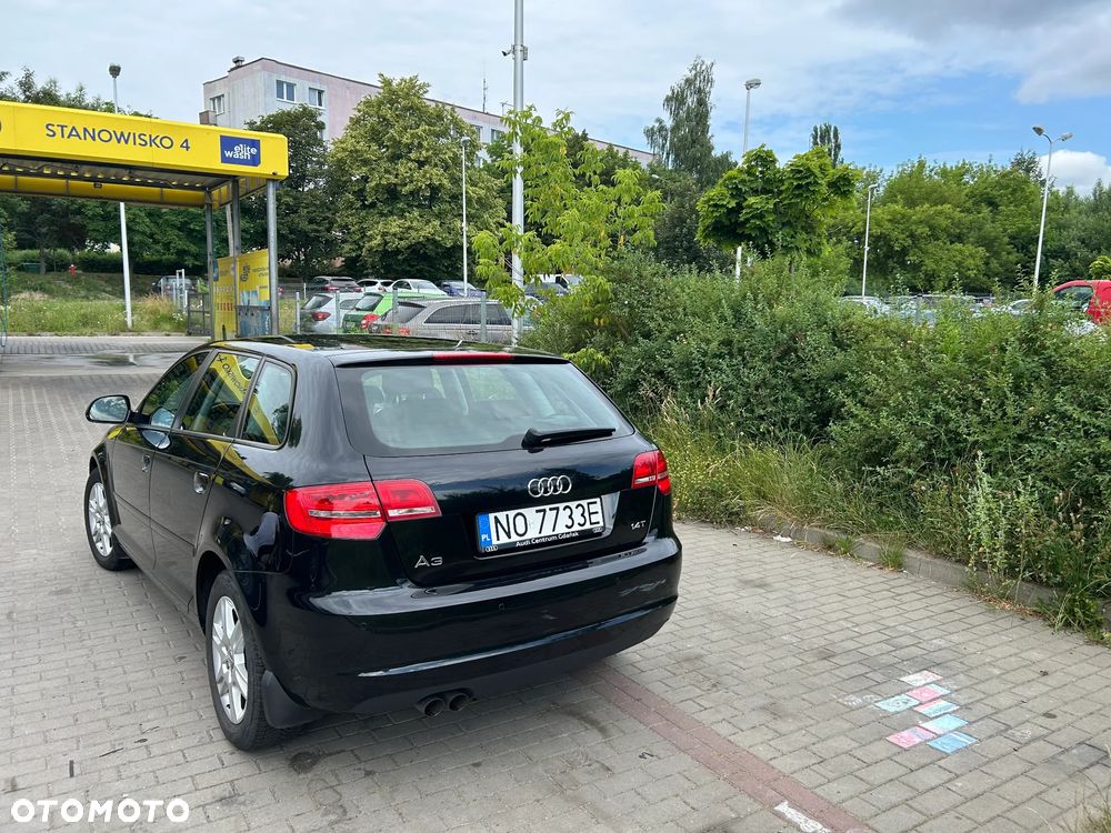 Audi A3 Sportback - 4