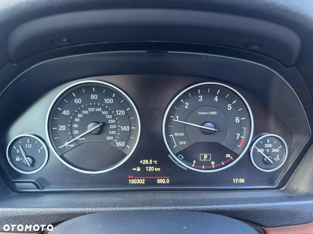 BMW 3GT 328i GT Luxury Line - 30