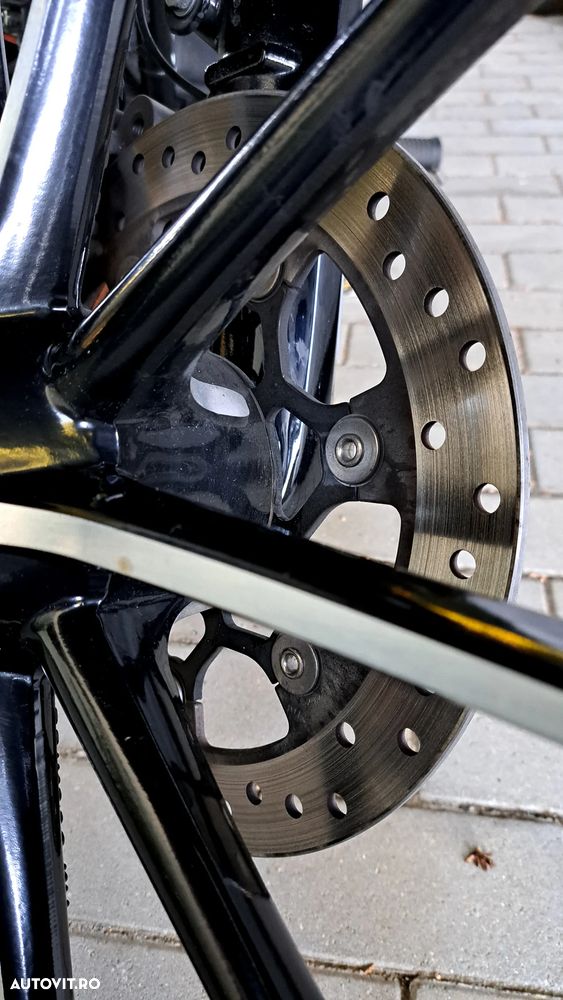 Harley-Davidson Softail Breakout FXSB - 9