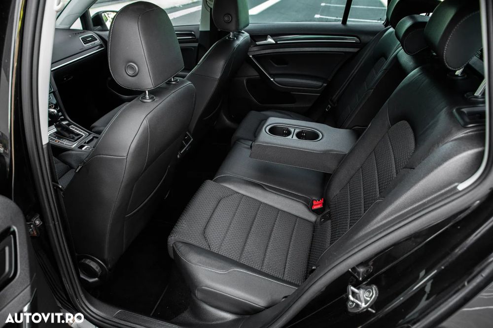 Volkswagen Golf 2.0 TDI (BlueMotion Technology) DSG Highline - 9