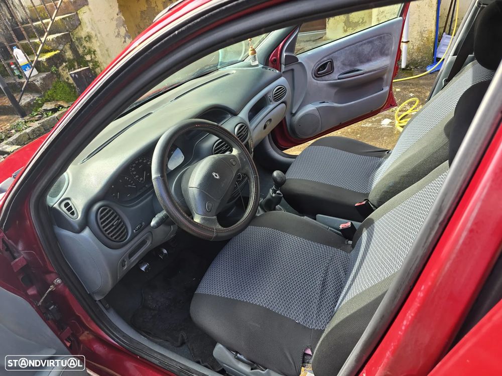 Renault Mégane Classic 1.4 RT - 6