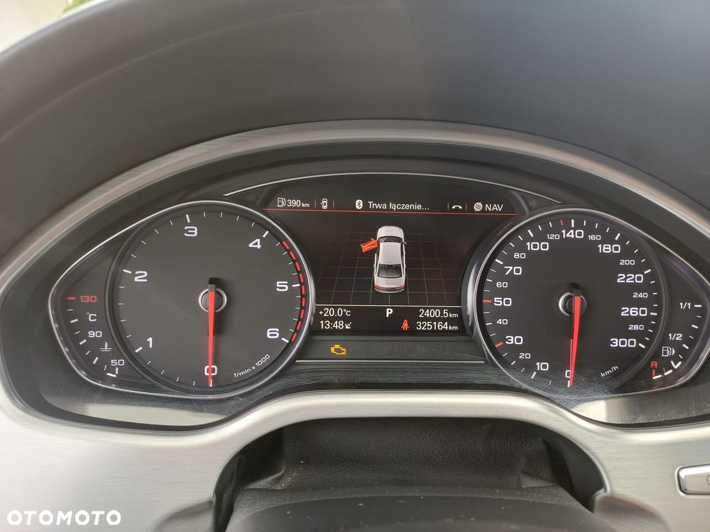 Audi A8 - 25
