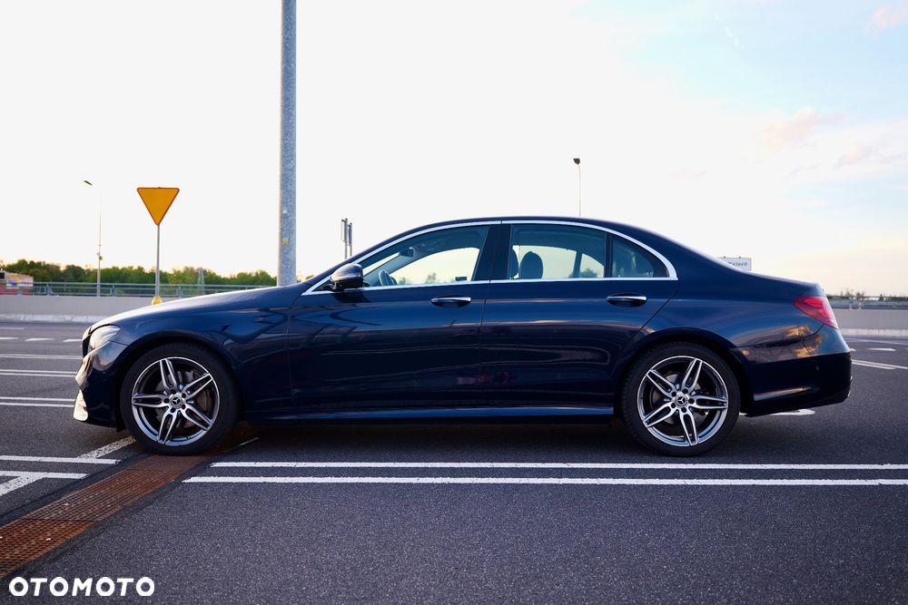 Mercedes-Benz Klasa E 220 d 4-Matic 9G-TRONIC - 7