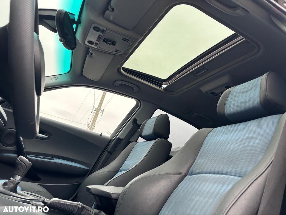 BMW Seria 1 120d DPF - 21