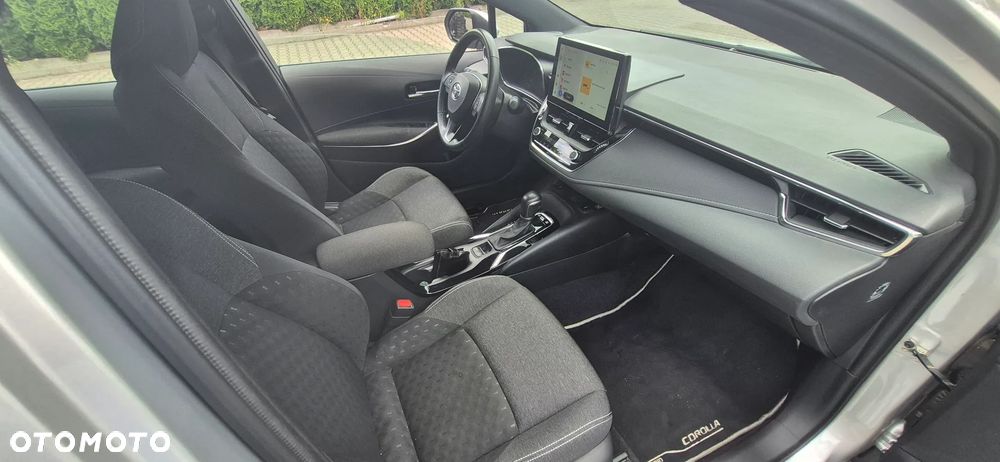 Toyota Corolla - 14