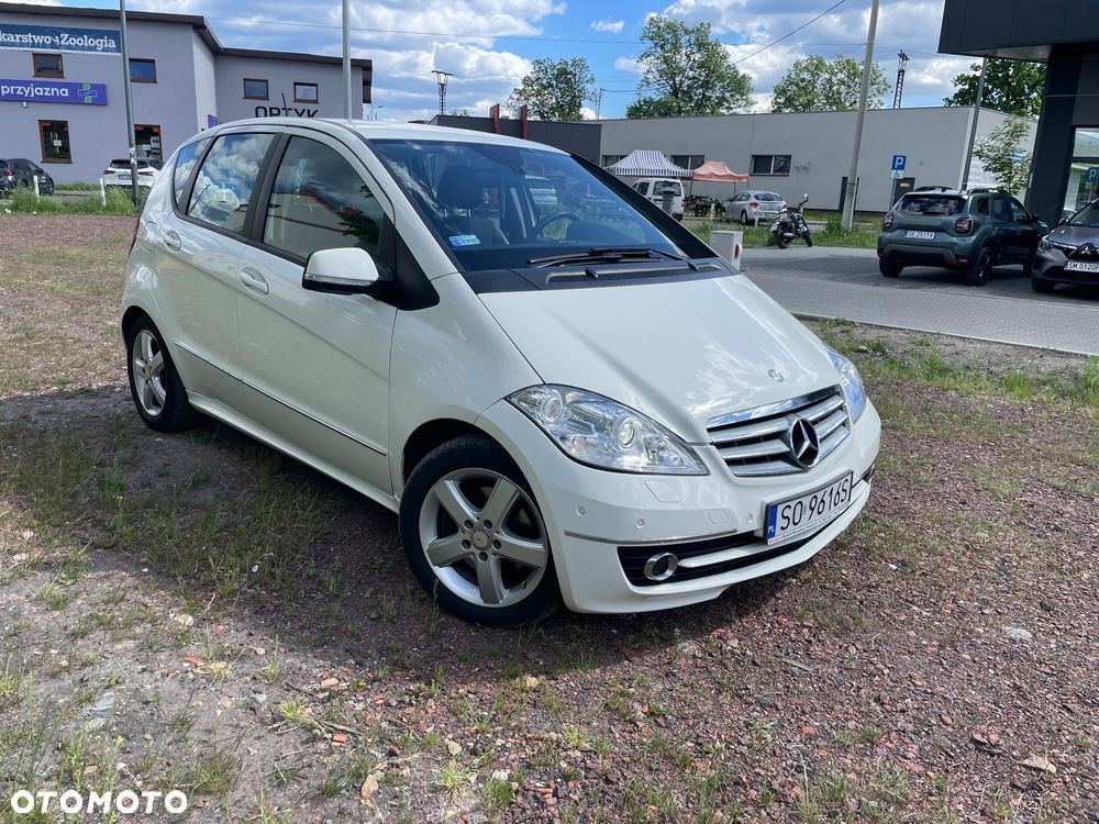 Mercedes-Benz Klasa A 200 CDI Autotronic Elegance DPF Special Edition - 4