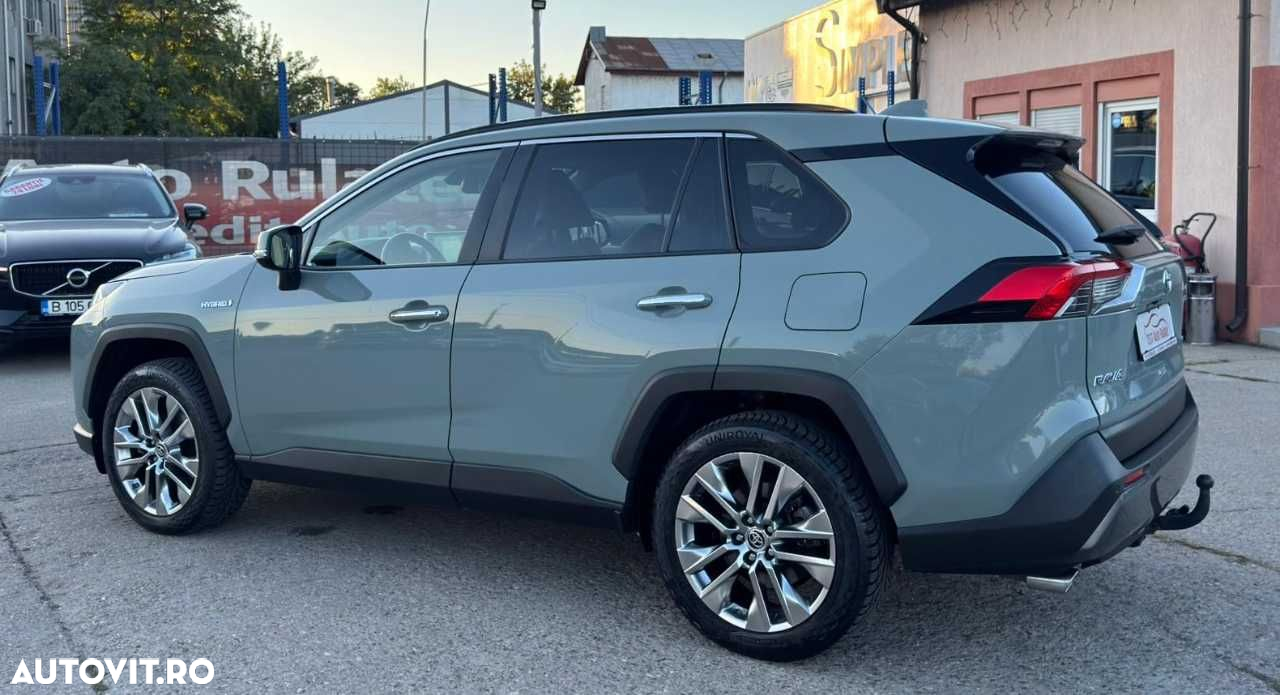 Toyota RAV4 - 5