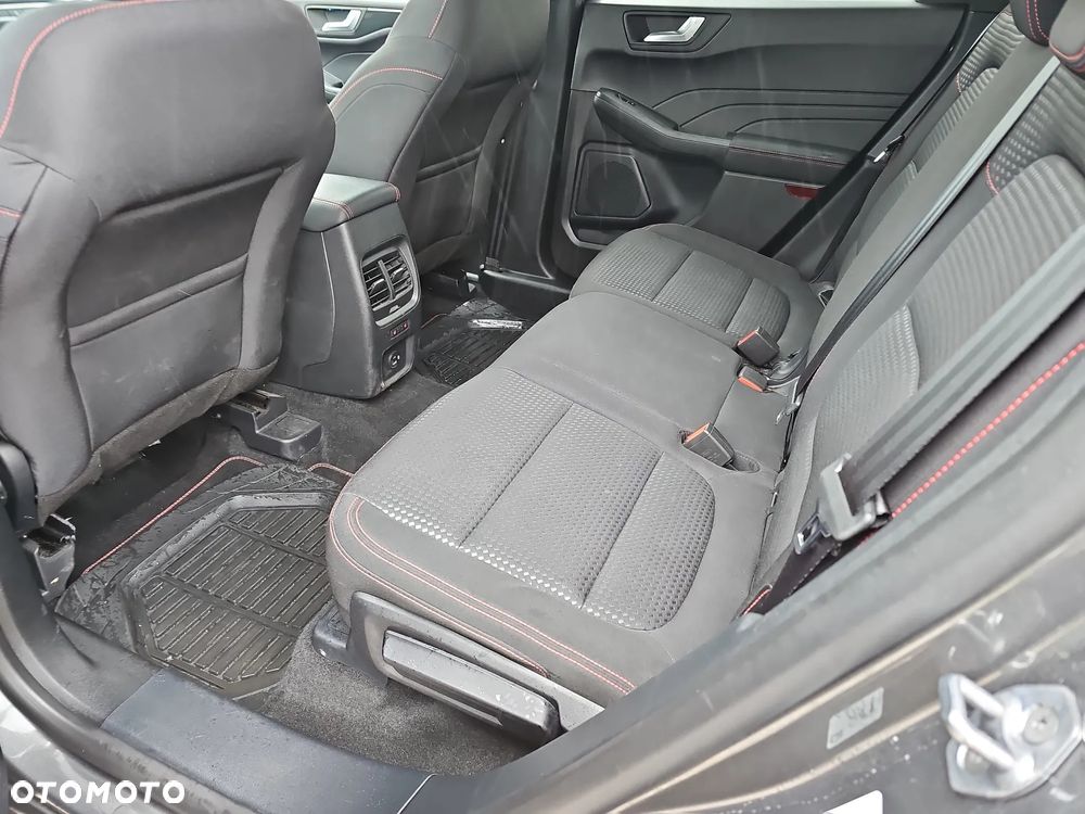 Ford Kuga 1.5 EcoBoost FWD ST-Line - 24