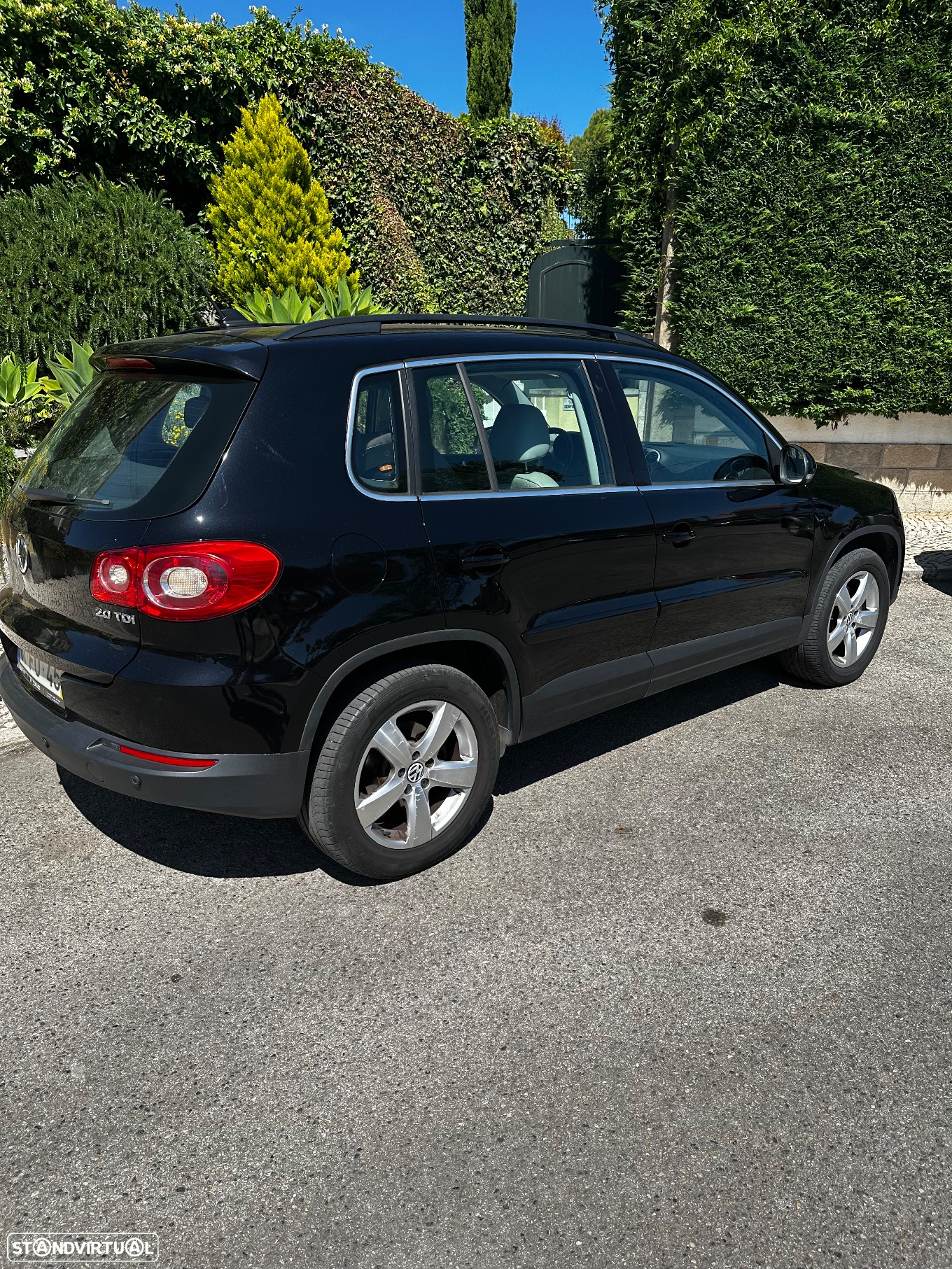 VW Tiguan 2.0 TDI Sport 4Motion DSG - 13