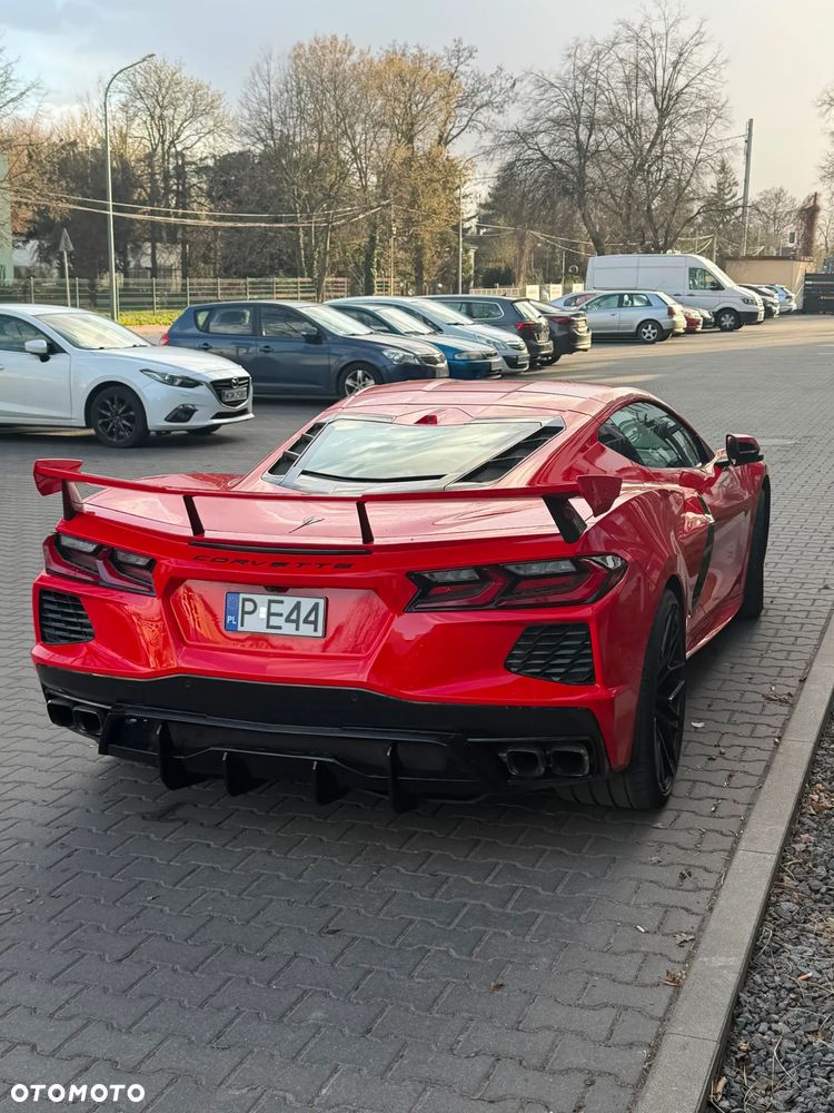 Chevrolet Corvette - 2