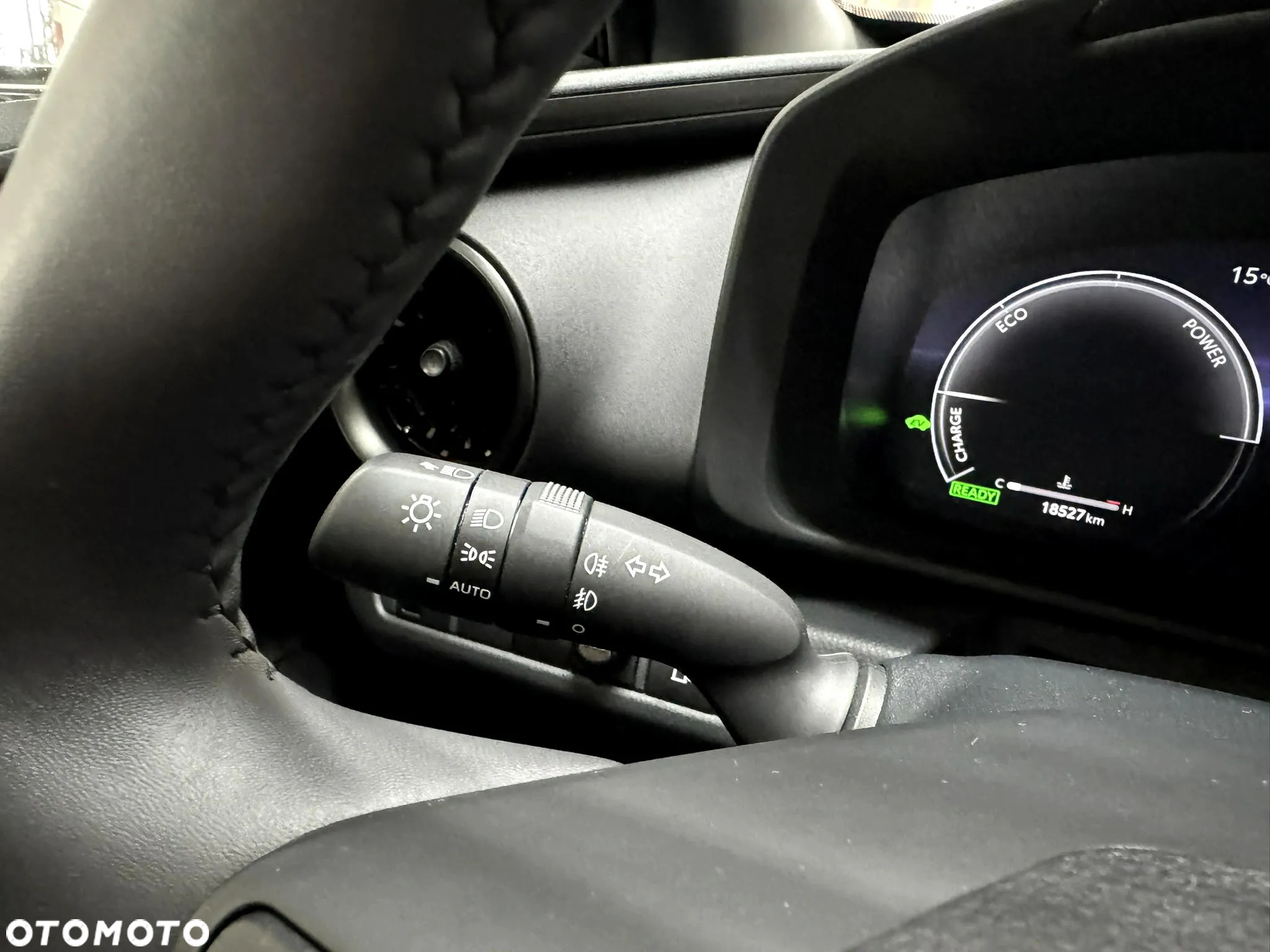 Toyota C-HR 1.8 Hybrid GPF Style - 21