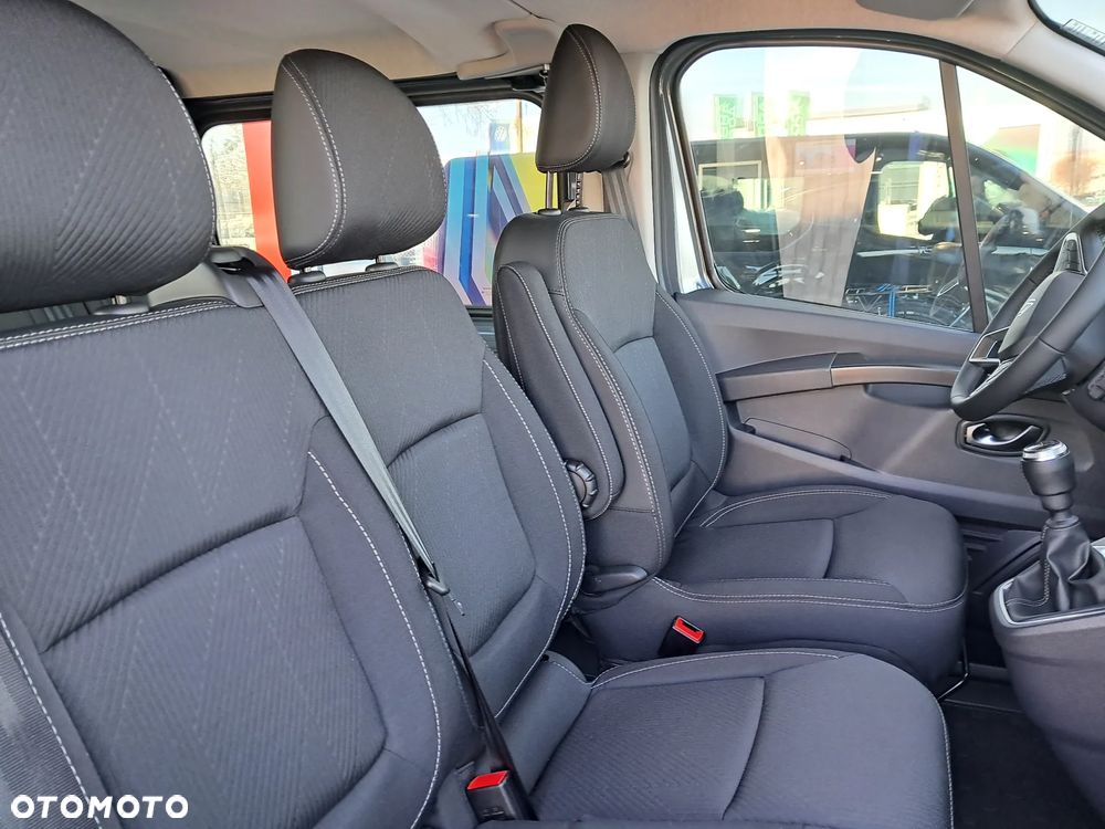 Renault Trafic L2H1 2.0 dCi 150KM brygadowy - 9