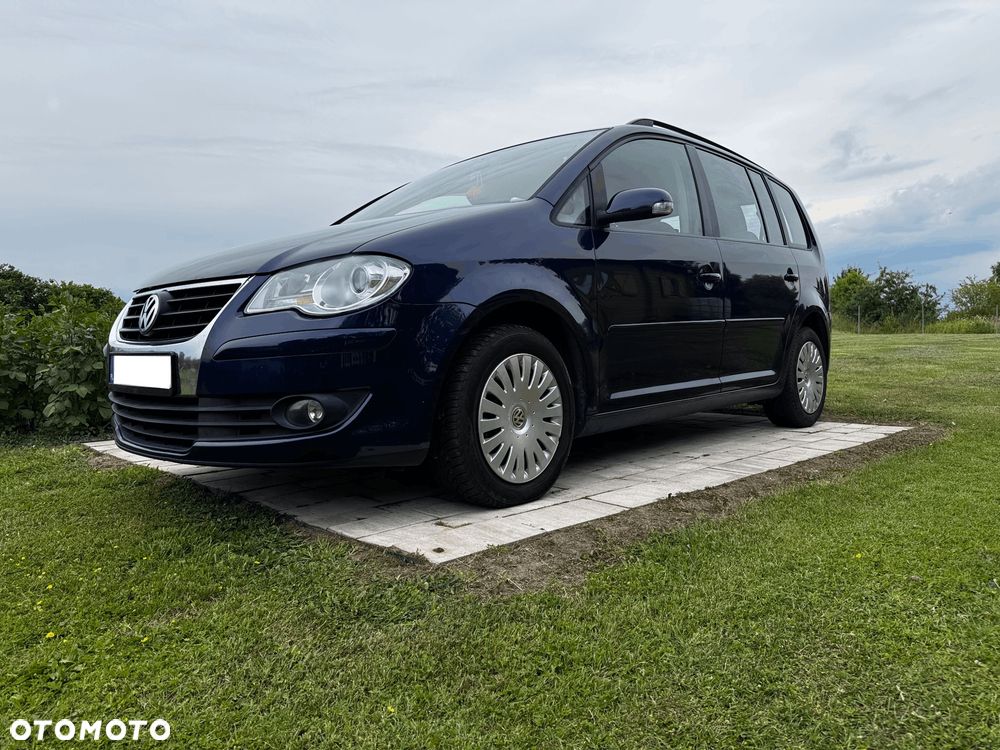 Volkswagen Touran 2.0 TDI DPF Comfortline - 4