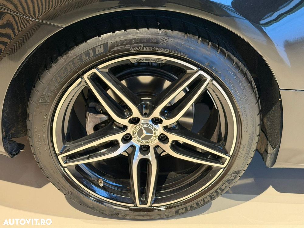 Mercedes-Benz E 300 Coupe Aut. - 14