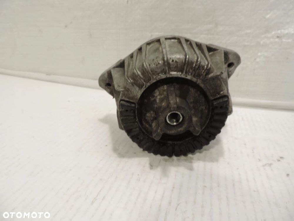 Poduszka silnika MERCEDES W212 prawa 2,2 cdi A2122401917 - 3