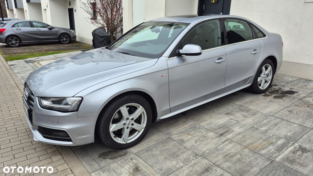 Audi A4 Limousine - 5