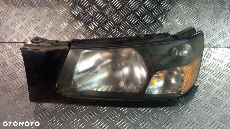 LAMPA LEWA PRZEDNIA SUBARU FORESTER - 1