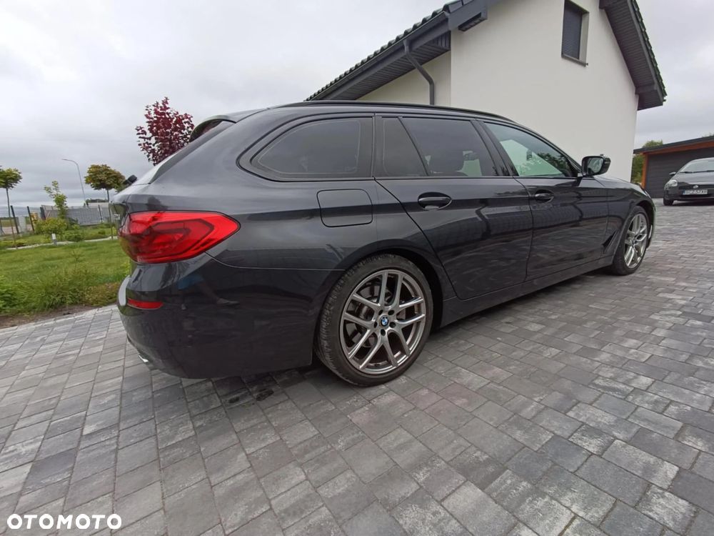BMW Seria 5 - 30