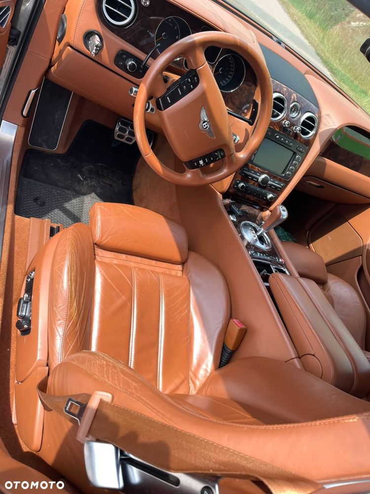 Bentley Continental GT - 8
