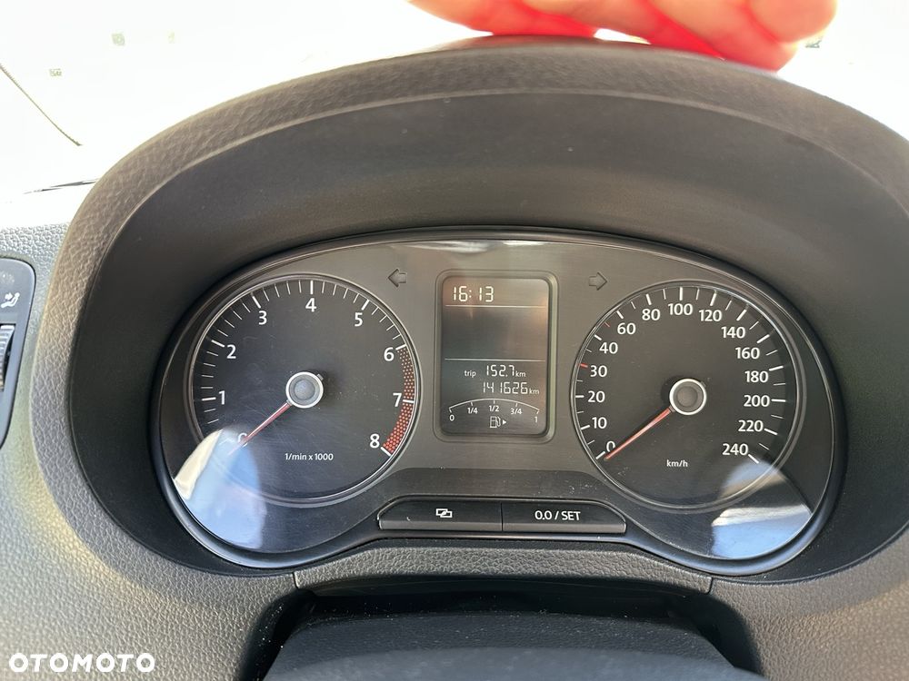 Volkswagen Polo 1.2 12V Trendline - 12
