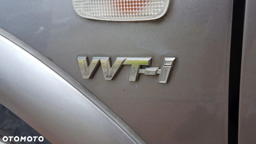 Toyota Yaris Verso 1.3 C - 26