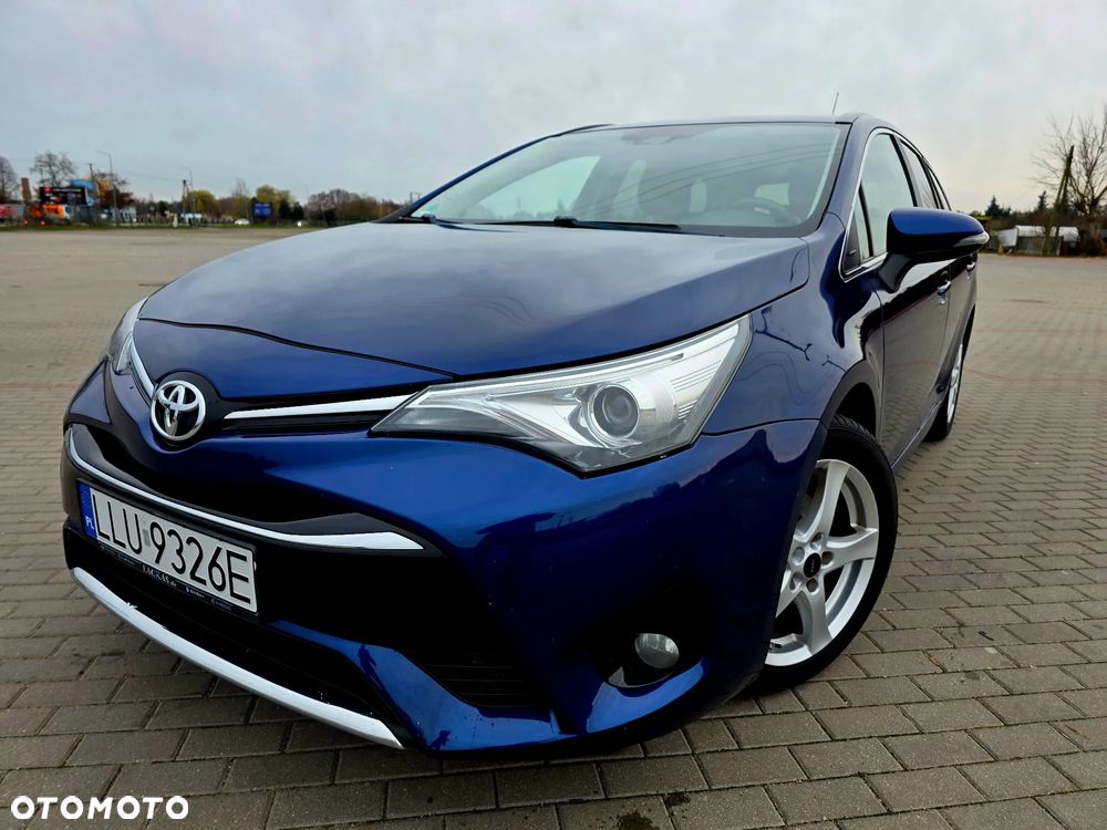 Toyota Avensis Touring Sports 1.8 Multidrive S Comfort - 16