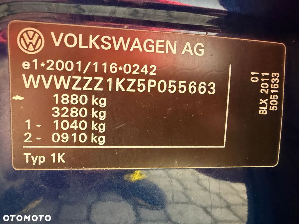 Volkswagen Golf 2.0 FSI Comfortline DSG - 17