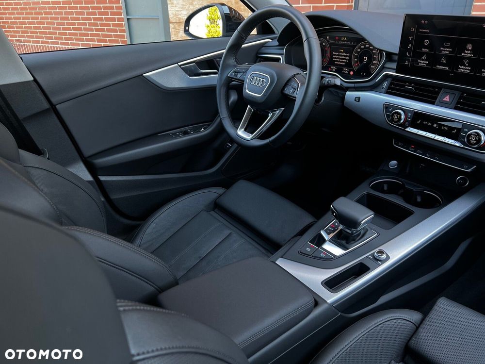 Audi A4 Limousine - 13