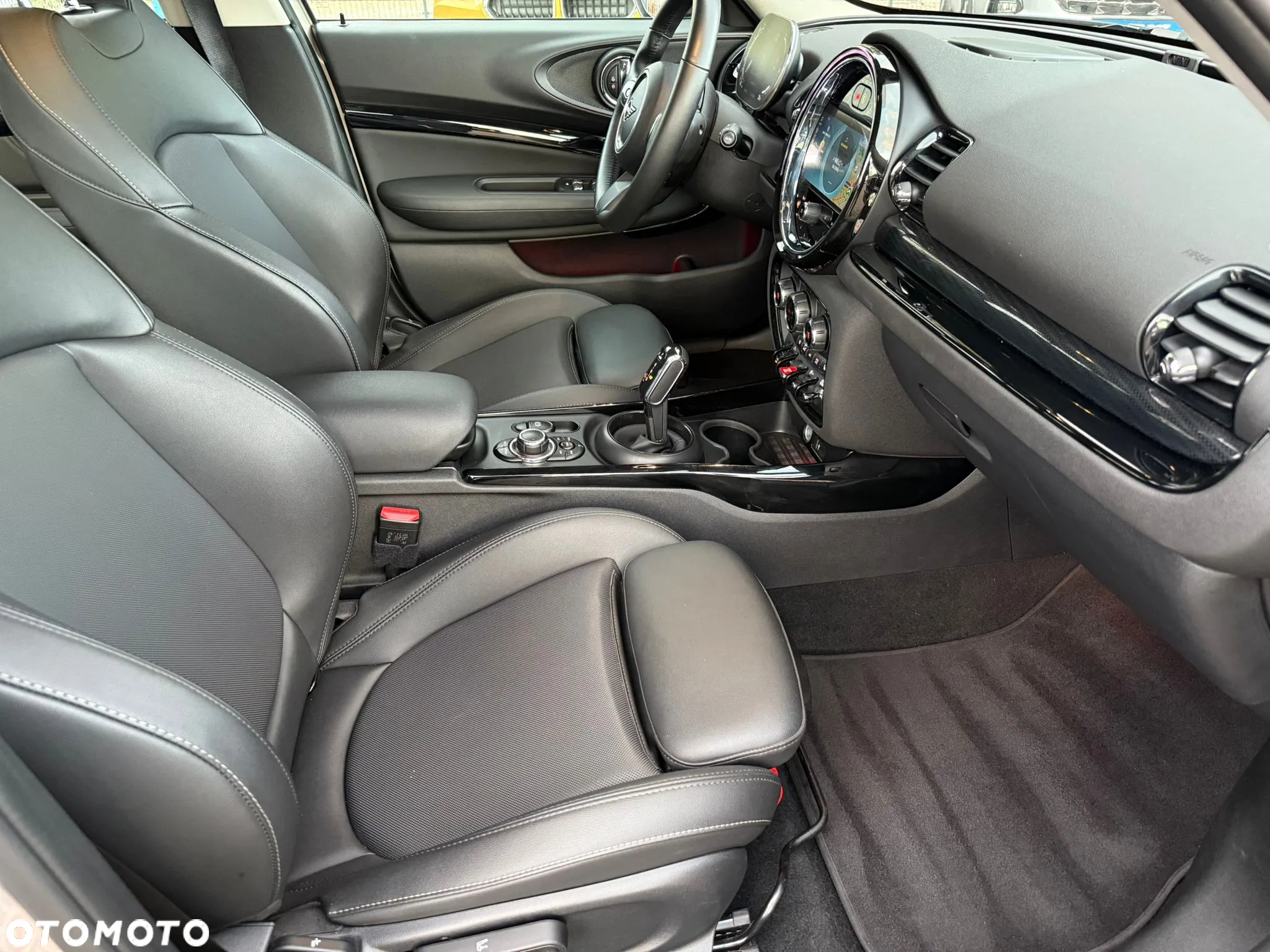 MINI Clubman Cooper - 18