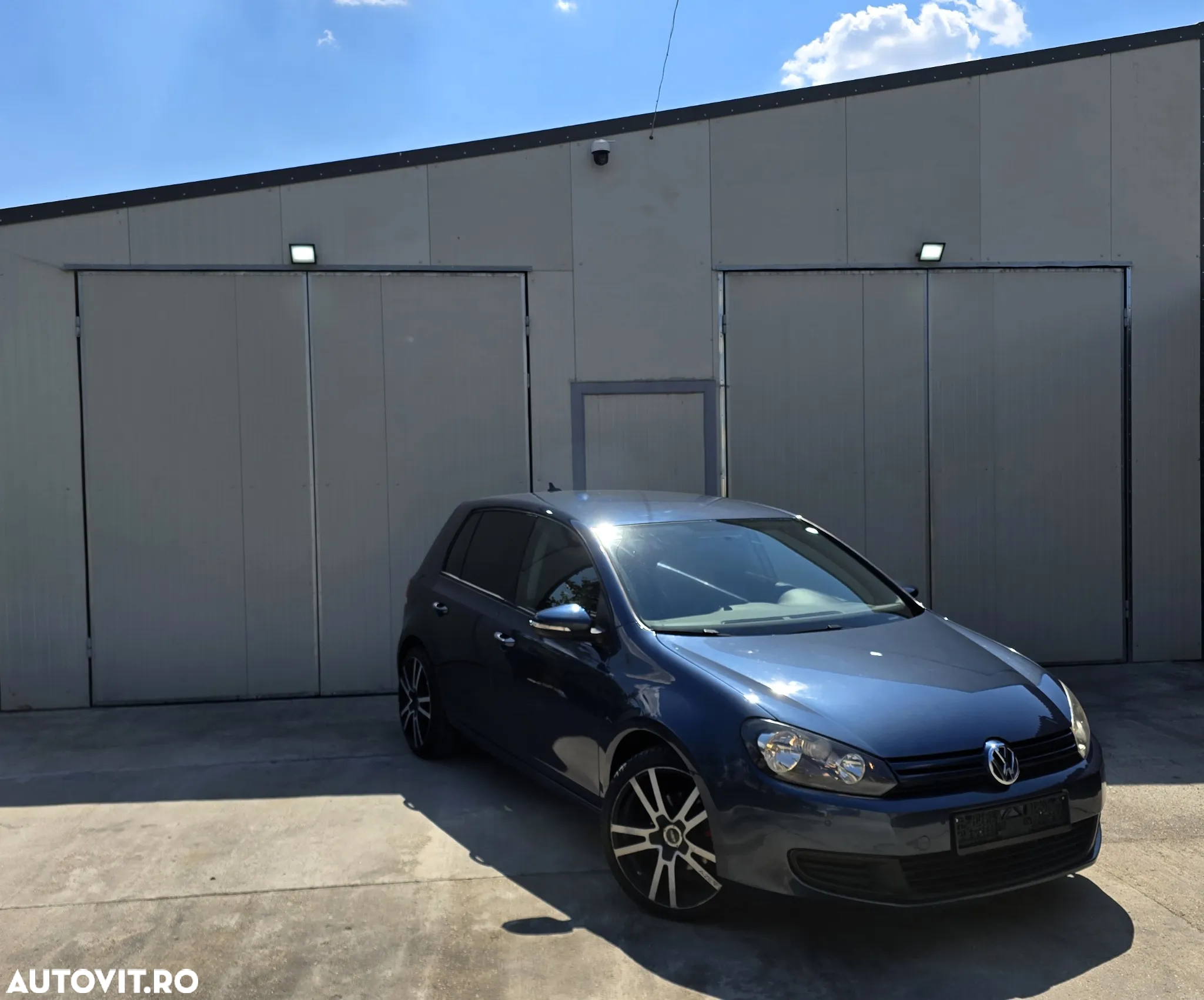 Volkswagen Golf 1.6 TDI DPF BlueMotion Technology Comfortline - 5